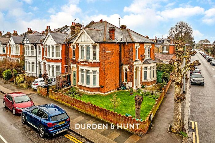 4 Bedroom Semi Detached House For Sale In Wanstead Park Avenue, Wanstead, E11