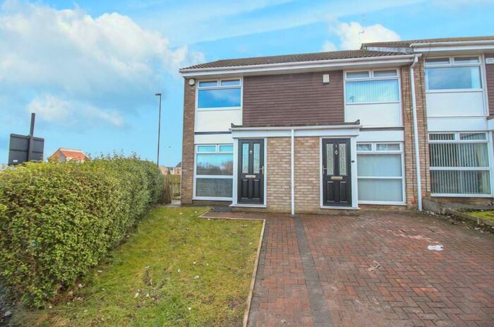 2 Bedroom Semi-Detached House To Rent In Huntingdon Close, Newcastle Upon Tyne, NE3