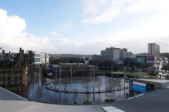 2 Bedroom Apartment To Rent In The Empress, Sunbridge Road, Bradford, West Yorkshire, BD1