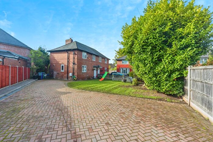 3 Bedroom Semi-Detached House For Sale In Milburn Avenue, Manchester, Greater Manchester, M23