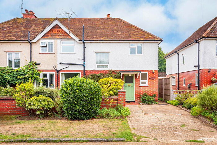 3 Bedroom Semi-Detached House For Sale In Firs Avenue, Bramley, GU5