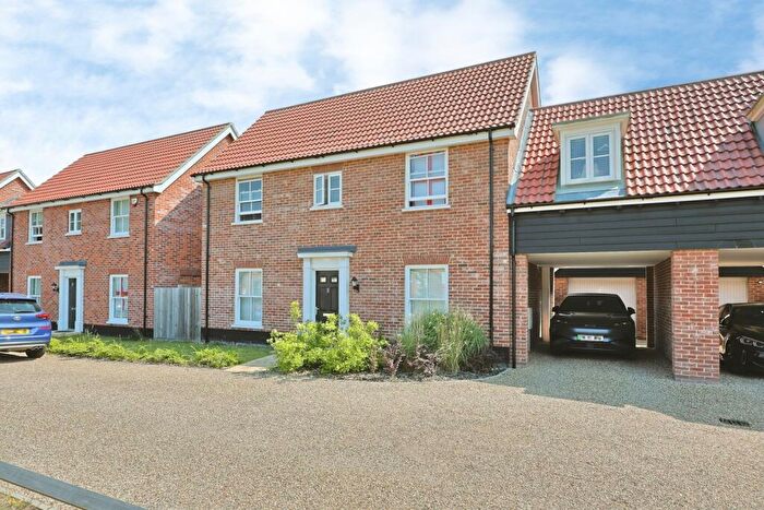 4 Bedroom Detached House For Sale In Sandpiper Way, Sprowston, Norwich, Norfolk, NR7