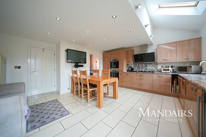 5 Bedroom Detached House For Sale In Chedworth Close, Walton, Peterborough, PE4
