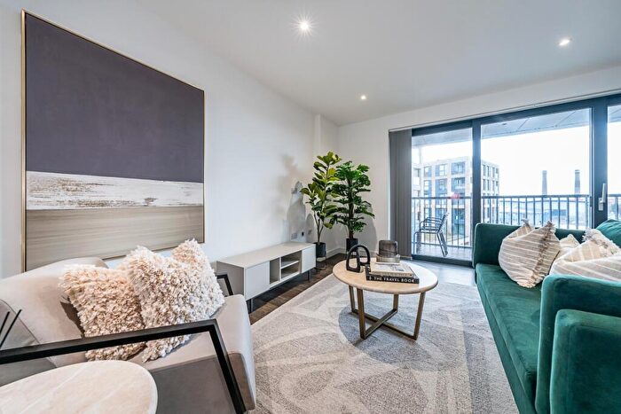 1 Bedroom Flat To Rent In Watteau Square Croydon, CR0