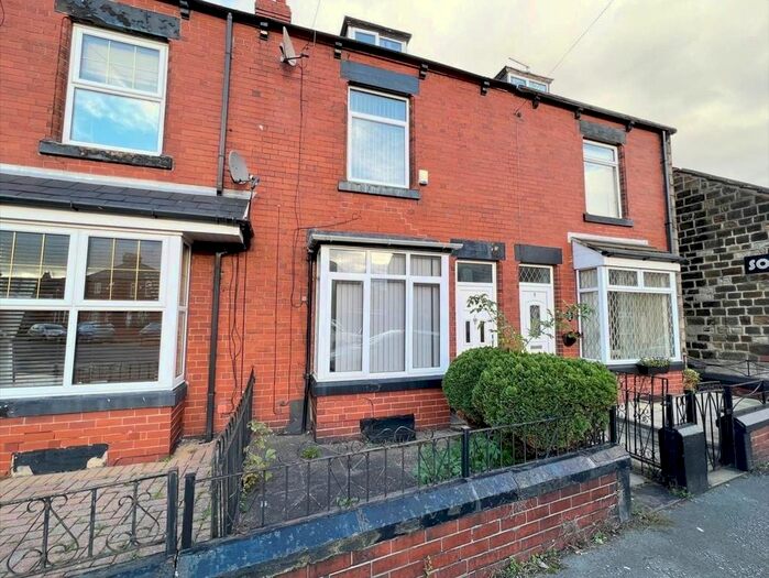 3 Bedroom Terraced House To Rent In Shaw Lane, Barnsley, S70