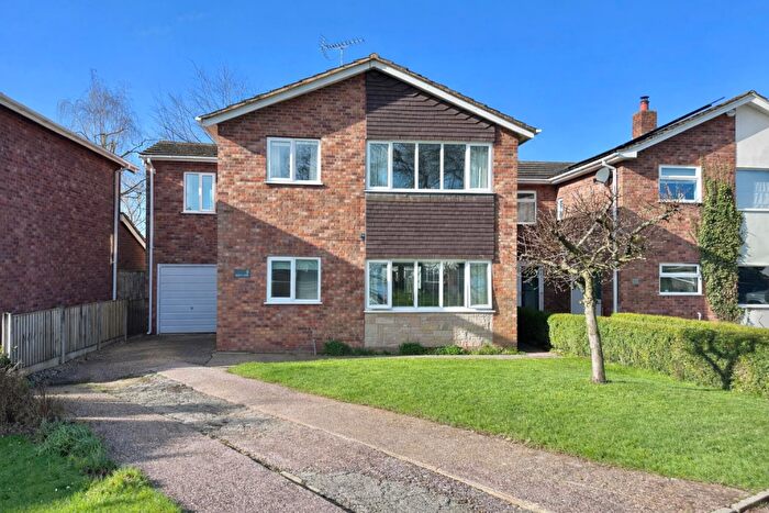 4 Bedroom Detached House For Sale In Baddiley Close, Ravensmoor, Cheshire, CW5