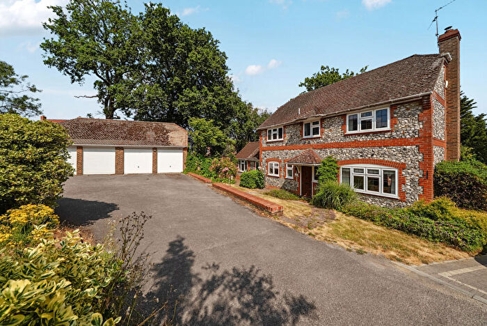 4 Bedroom Detached House For Sale In Dauntless Road, Burghfield Common, Reading, Berkshire, RG7