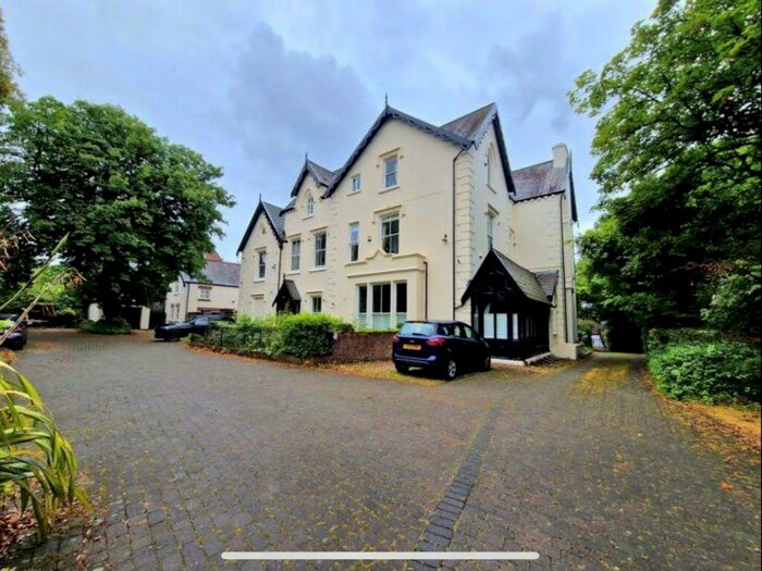 2 Bedroom Apartment To Rent In North Mossley Hill Road, L18