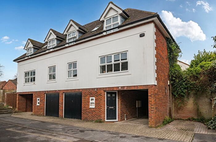 3 Bedroom Terraced House For Sale In Headley Close, Alresford, Hampshire, SO24