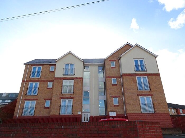 2 Bedroom Flat To Rent In Primrose House, Cuthbert Bank Road, S6
