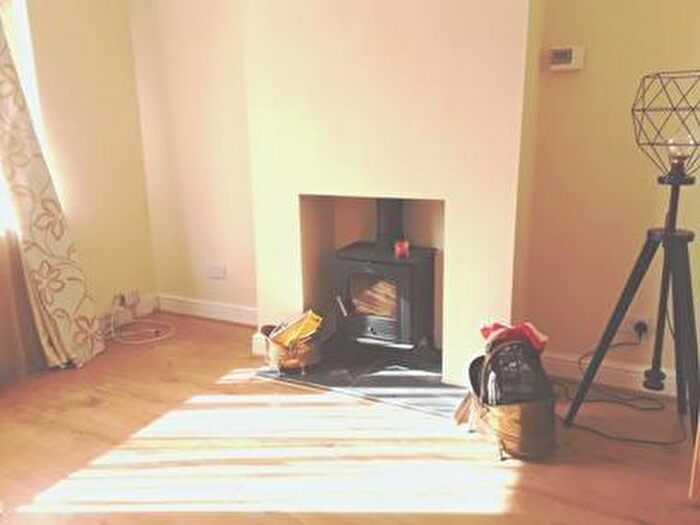 2 Bedroom Terraced House To Rent In Cross Street, Rugby, CV21