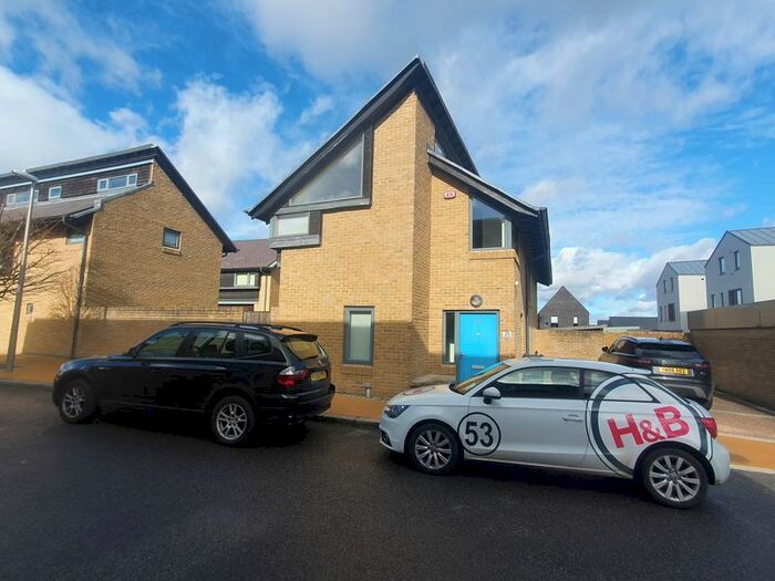 4 Bedroom Detached House To Rent In Alexandra Road, Newhall, Harlow, CM17