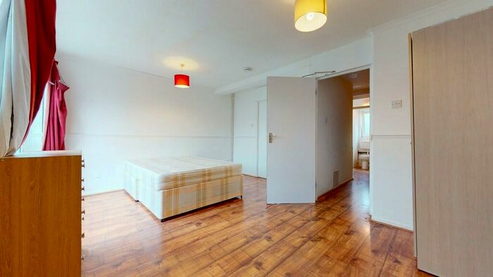 4 Bedroom Maisonette To Rent In Wager Street, London, E3