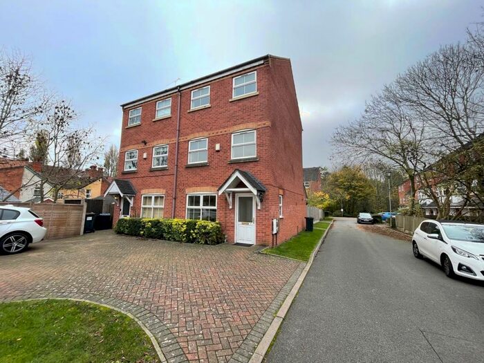 3 Bedroom Semi-Detached House To Rent In Brookvale Mews, Selly Park, Birmingham, B29