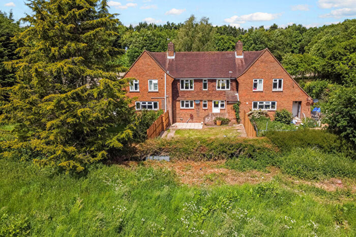 2 Bedroom Cottage For Sale In Hay Place Lane, Binsted, GU34