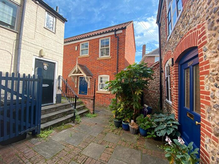 2 Bedroom Terraced House To Rent In Twinemakers Row, Norwich, NR3