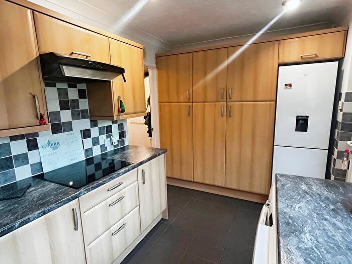 3 Bedroom Chalet For Sale In Christopher Drive, Leverington, Wisbech, Cambridgeshire, PE13