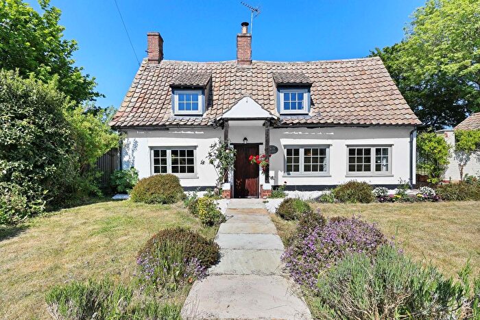 4 Bedroom Detached House For Sale In Church Street, Harston, Cambridge, CB22