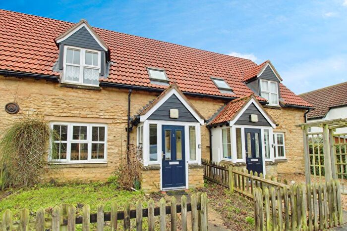 2 Bedroom Terraced House For Sale In Barn Close, Werrington, Peterborough, PE4