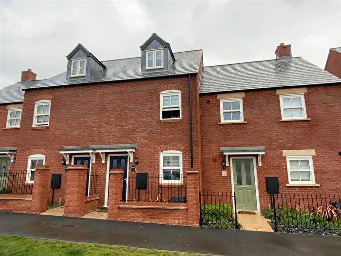 3 Bedroom Town House For Sale In Long Morris, Towcester, NN12