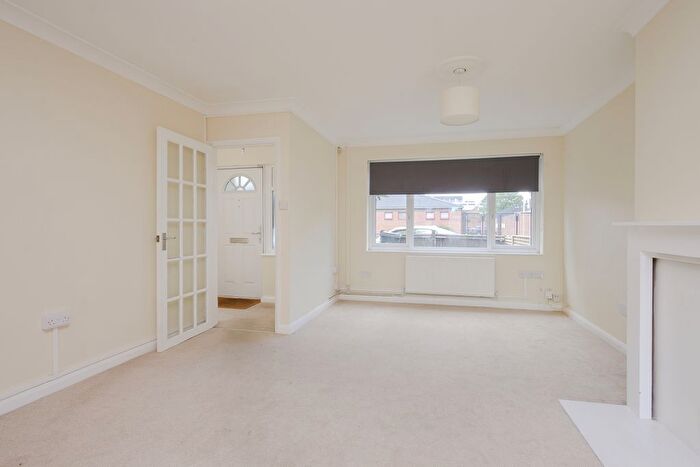 3 Bedroom Semi-detached House For Sale In Southey Road, Wimbledon, London, SW19