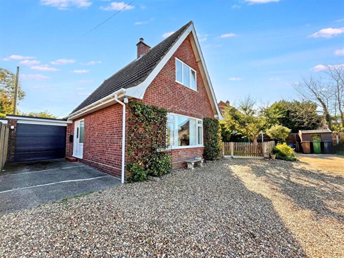 2 Bedroom Detached Bungalow For Sale In Sandpit Lane, Thorpe Market, Norwich, NR11