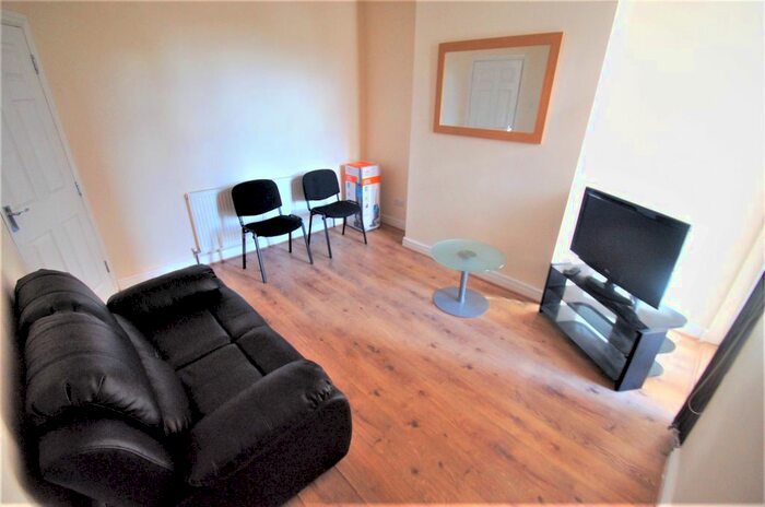 4 Bedroom Terraced House To Rent In Kingsway, Stoke, Coventry, CV2