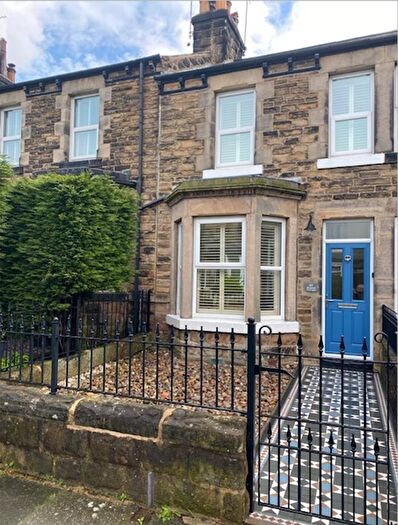 2 Bedroom Cottage To Rent In Mayfield Grove, Harrogate, HG1