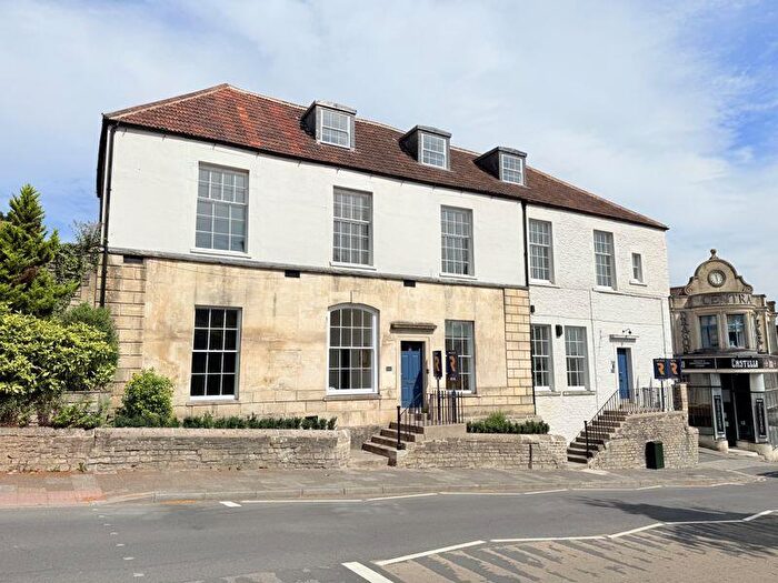 2 Bedroom Apartment For Sale In Bath Street, Frome, BA11