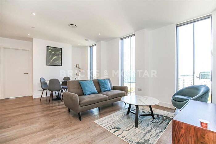 2 Bedroom Flat For Sale In Hadrains Tower, Rutherford St, Newcastle Upon Tyne, NE4