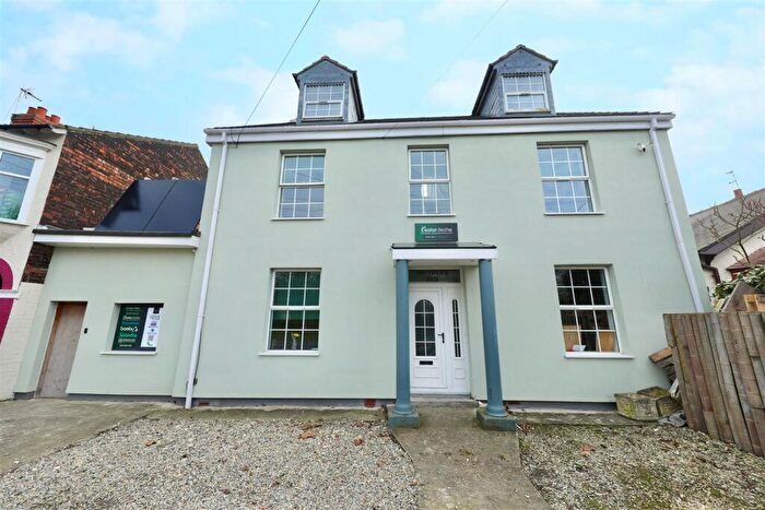 5 Bedroom Detached House For Sale In Hessle Road, Hull, HU4