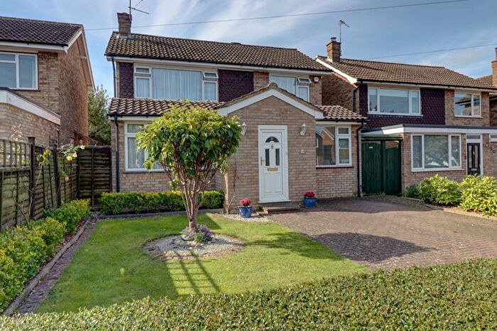 3 Bedroom Detached House For Sale In Place Farm Way, Monks Risborough, Princes Risborough, Buckinghamshire, HP27