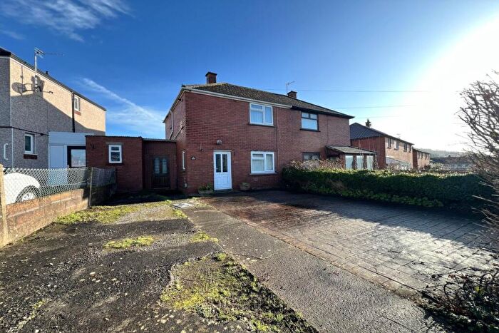 3 Bedroom Semi-Detached House For Sale In Old Barn Way, Abergavenny, NP7