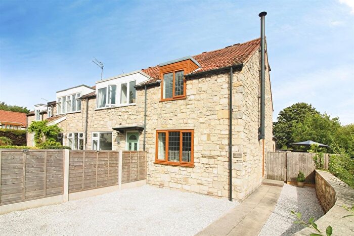 2 Bedroom End Terrace House For Sale In Bridge Garth, South Milford, Leeds, LS25