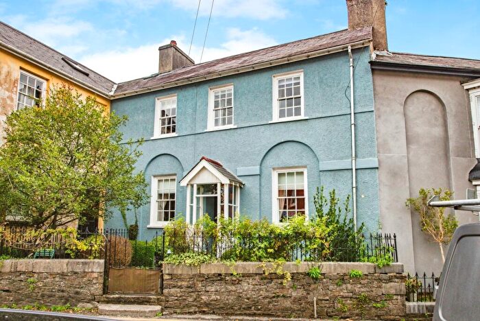 3 Bedroom Terraced House For Sale In Carmarthen Street, Llandeilo, Carmarthenshire, SA19