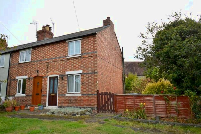 2 Bedroom End Of Terrace House For Sale In The Green, Honeybourne, Evesham, WR11