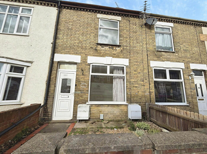 2 Bedroom Terraced House For Sale In Crown Street, New England, Peterborough, PE1