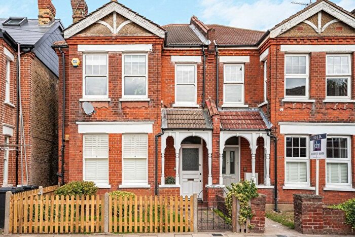 2 Bedroom Flat For Sale In Lansdowne Road, Bromley, BR1