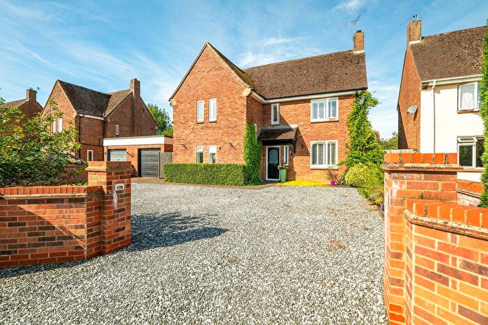 4 Bedroom Detached House For Sale In Satterley Close, Witham St. Hughs, Lincoln, LN6