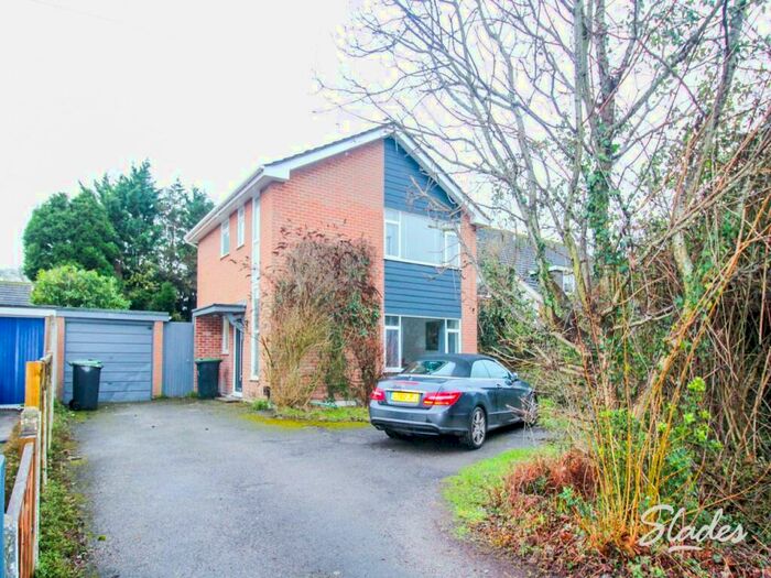 3 Bedroom Detached House To Rent In Ringwood Road, Walkford, Christchurch, BH23