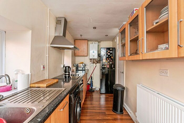3 Bedroom End Terrace House For Sale In King Street, Cefn Mawr, Wrexham, LL14