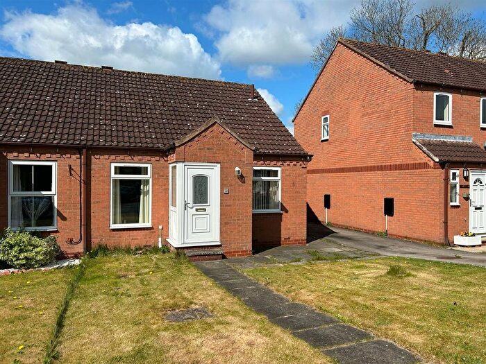 2 Bedroom Semi-Detached Bungalow For Sale In Riverside Close, Elvington, YO41