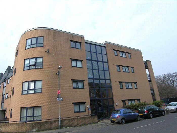 2 Bedroom Apartment To Rent In Bold Street, Hulme, Manchester, Greater Manchester, M15
