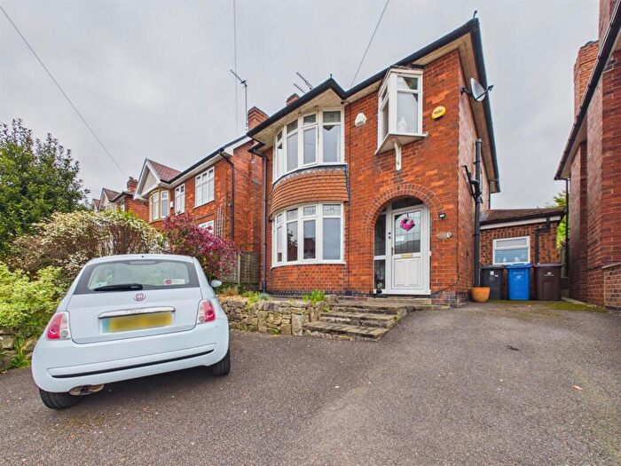 3 Bedroom Detached House For Sale In West Bank Road, Allestree, Derby, DE22