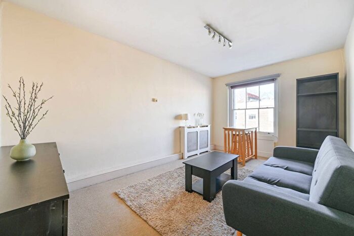 1 Bedroom Flat To Rent In Orsett Terrace, Bayswater, London, W2