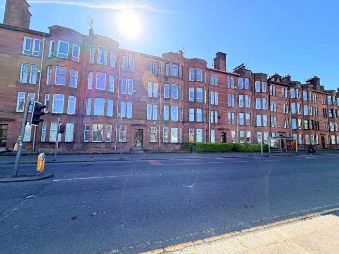 2 Bedroom Flat To Rent In Kings Park Road, Glasgow, G44