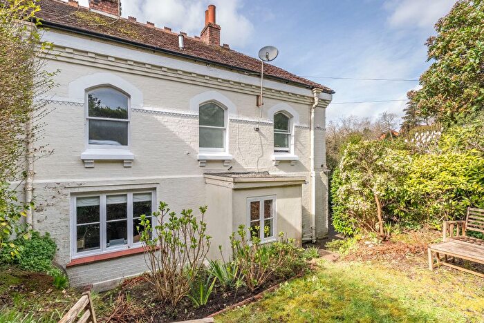 3 Bedroom Semi Detached House For Sale In Harrow Road East, Dorking, RH4