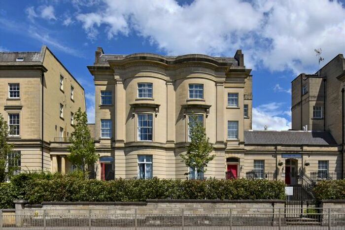 2 Bedroom Flat To Rent In Kings Road, Reading, RG1