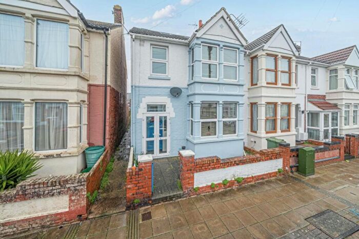 4 Bedroom End Of Terrace House For Sale In Ebery Grove, Portsmouth, PO3