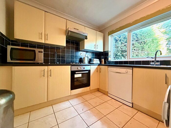 3 Bedroom Property To Rent In Kaldor Court, Cambridge, CB4